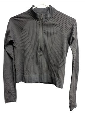Lululemon Ribbed Cropped Half Zip Long Sleeve – Size 4-6 (See Measurements)
